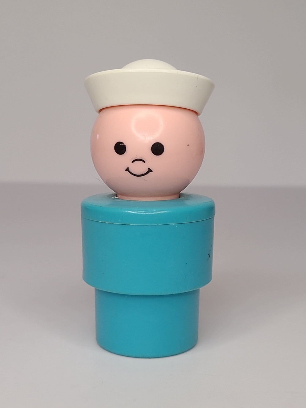 Vintage 1974 Fisher Price Jumbo Little People Sailor Blue White Hat 3.5" Figure